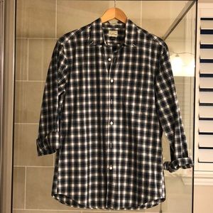 J. CREW. MENS BUTTON UP. PLAID MEDIUM